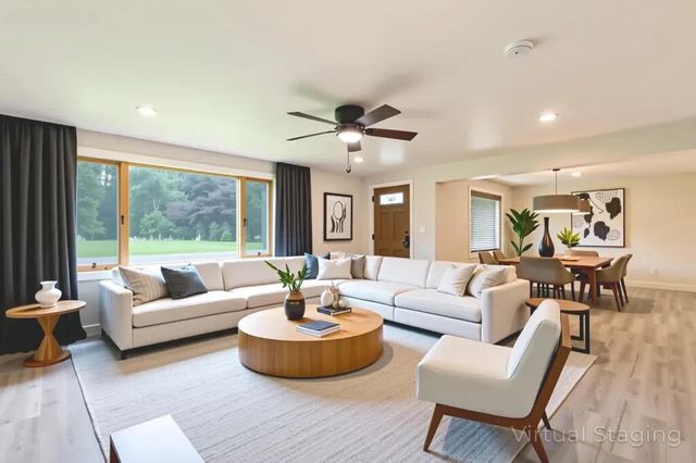 11319 Highway 151, Manitowoc, WI 54220