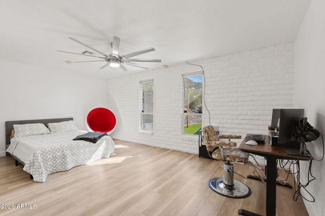 306 W CAMINO Vista, Phoenix, AZ 85021