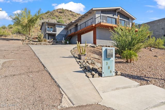 306 W CAMINO Vista, Phoenix, AZ 85021