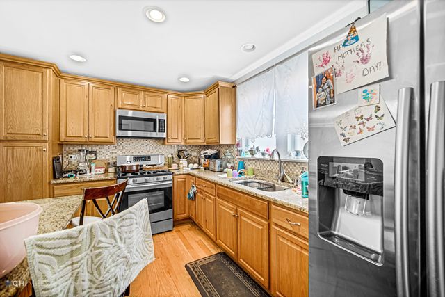 2924 N Mulligan Avenue, Chicago, IL 60634