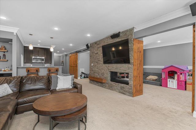 233 Ellerslie Park Boulevard, Lexington, KY 40515