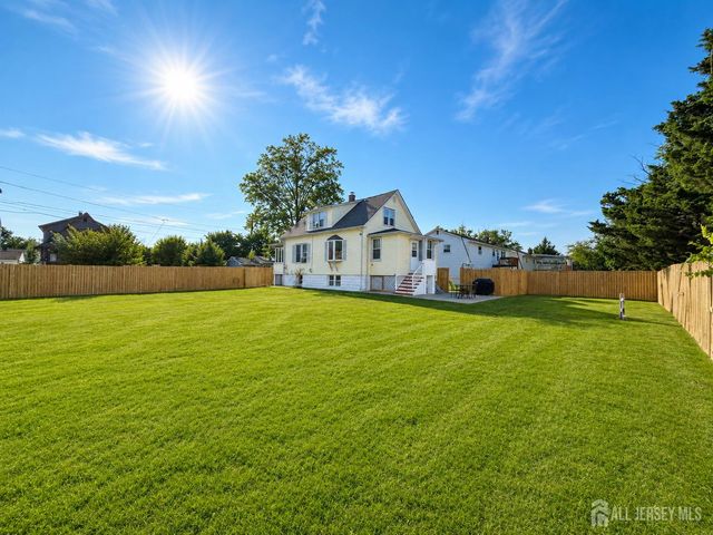 66 Alcoa Avenue, Edison, NJ 08837