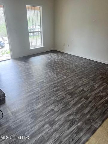 2813 Brookwood Drive, Jackson, MS 39212