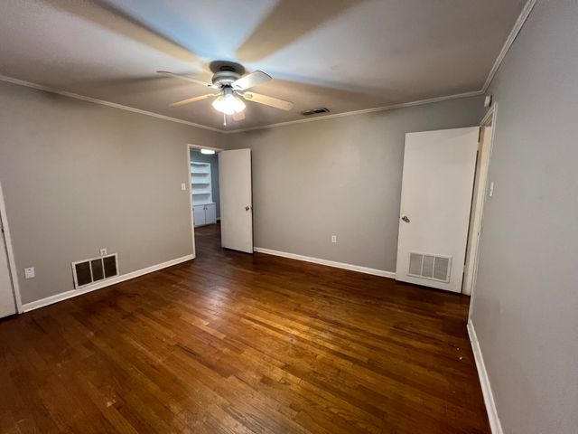 105 Rainbow, Hattiesburg, MS 39401