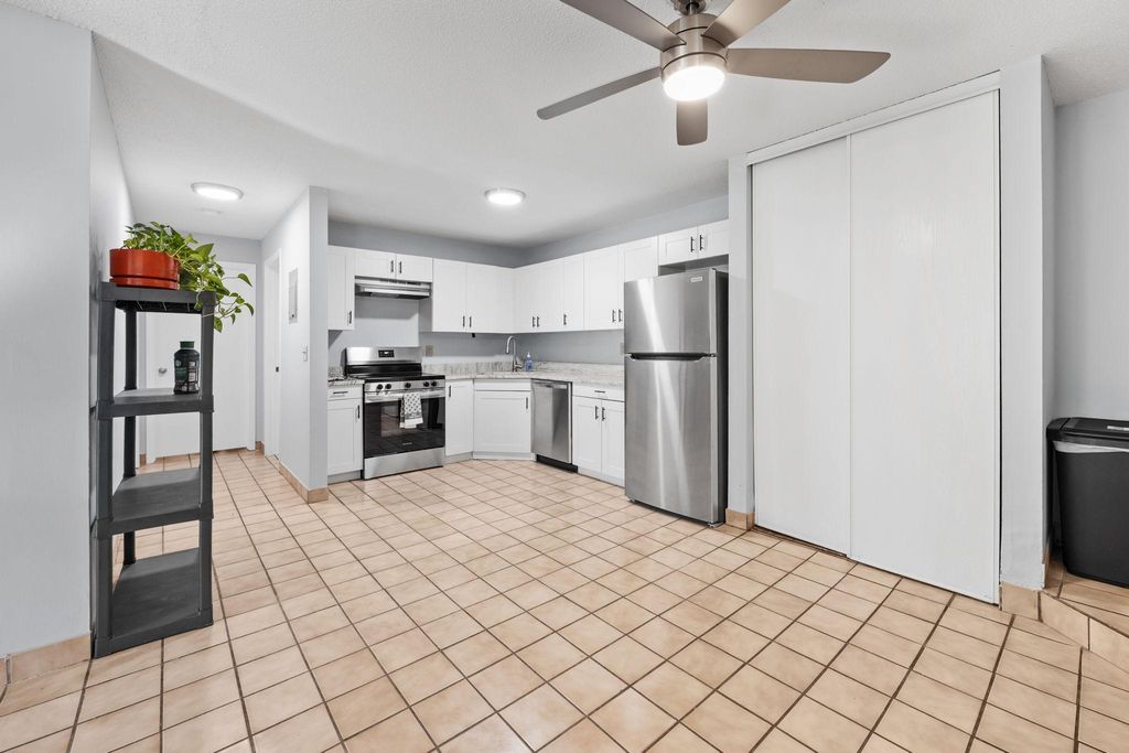 1053 Cromwell Avenue, Saint Paul, MN 55114 — photo 5