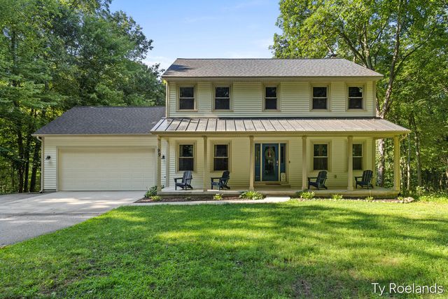 99 Radny Drive Se, Vergennes Twp, MI 49331