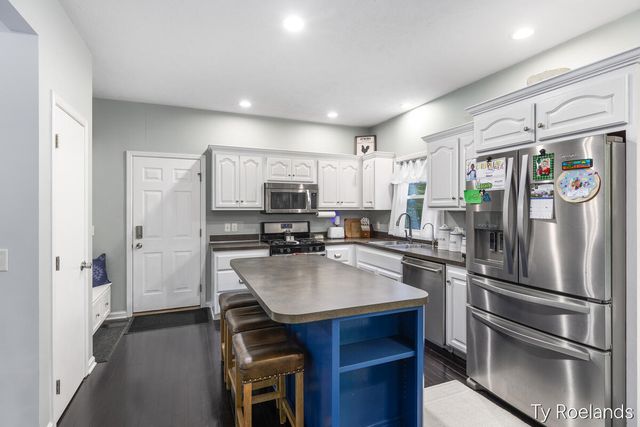 99 Radny Drive Se, Vergennes Twp, MI 49331