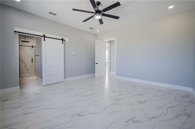104 Windcrest, Rockport, TX 78382
