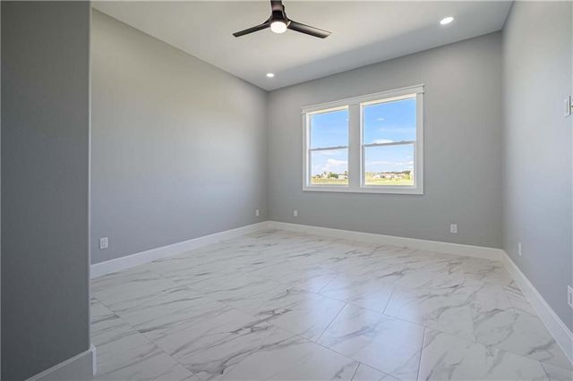 104 Windcrest, Rockport, TX 78382