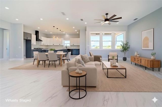 104 Windcrest, Rockport, TX 78382