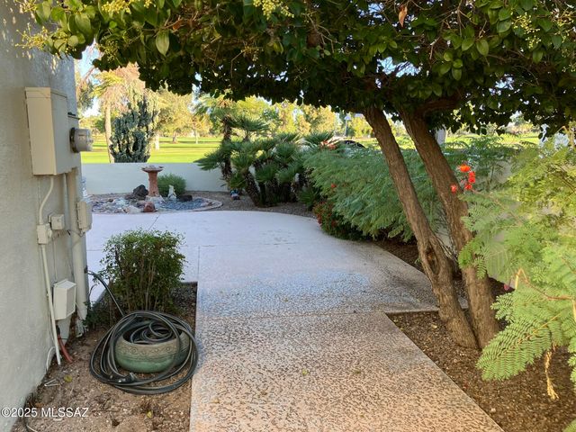 2542 W Casas Drive Drive, Tucson, AZ 85742