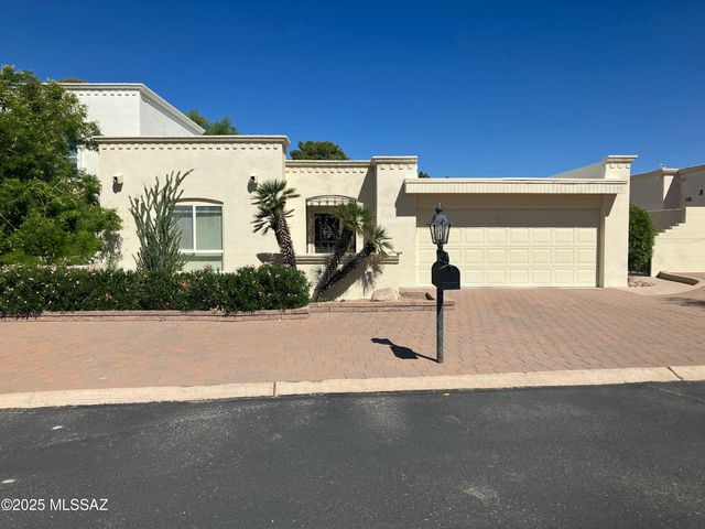 2542 W Casas Drive Drive, Tucson, AZ 85742