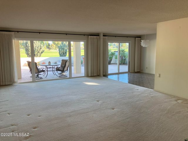 2542 W Casas Drive Drive, Tucson, AZ 85742