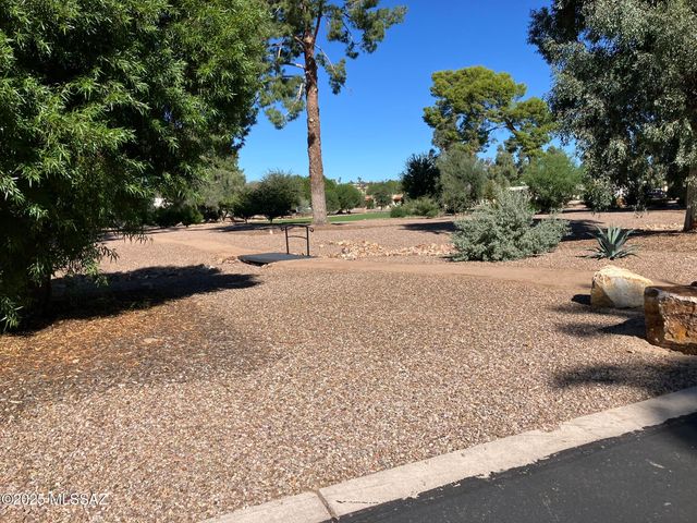 2542 W Casas Drive Drive, Tucson, AZ 85742