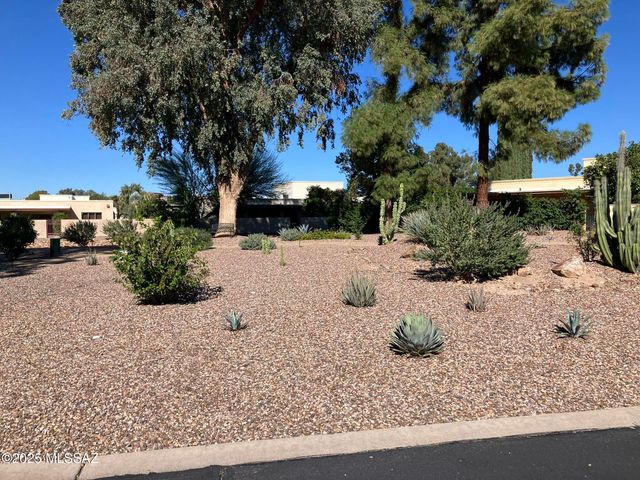 2542 W Casas Drive Drive, Tucson, AZ 85742
