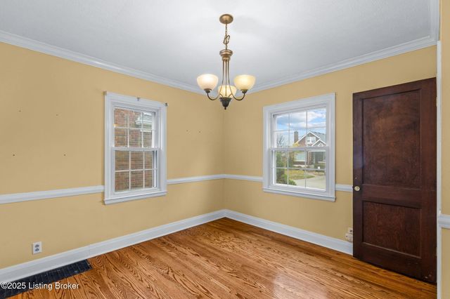 1212 Hart Ave, Louisville, KY 40213