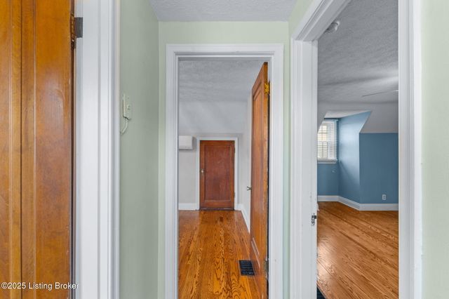 1212 Hart Ave, Louisville, KY 40213