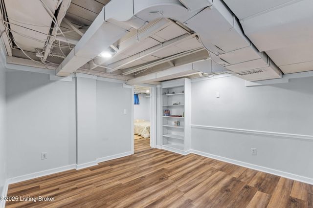 1212 Hart Ave, Louisville, KY 40213