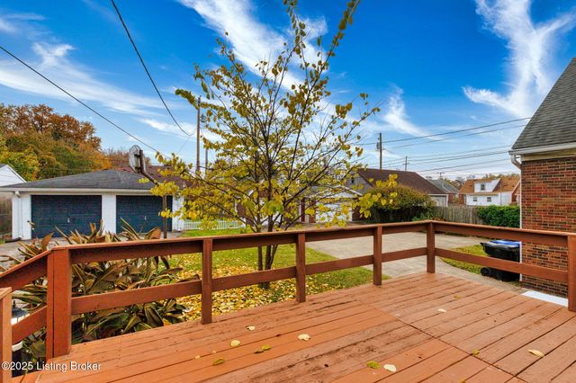 1212 Hart Ave, Louisville, KY 40213