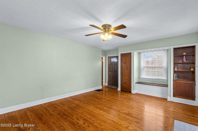 1212 Hart Ave, Louisville, KY 40213