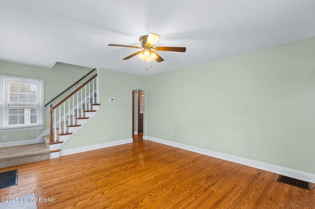 1212 Hart Ave, Louisville, KY 40213