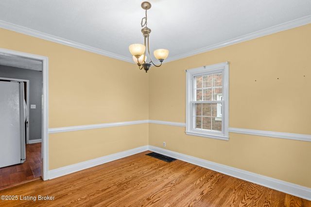 1212 Hart Ave, Louisville, KY 40213