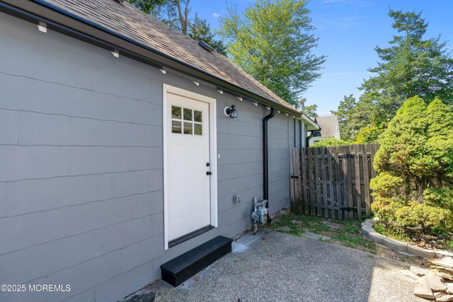 61 Gladney Avenue, Toms River, NJ 08753