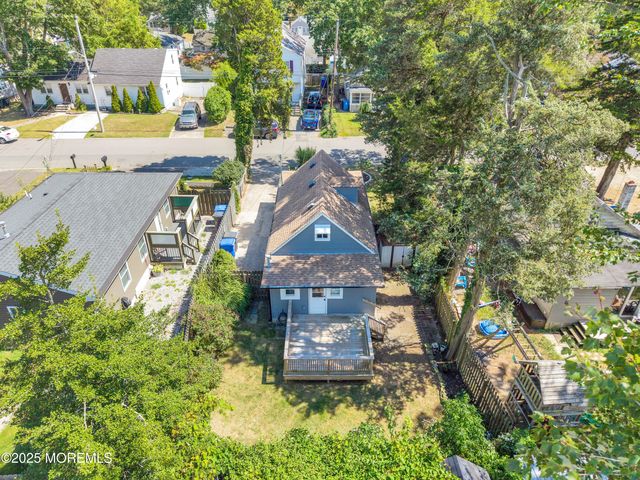 61 Gladney Avenue, Toms River, NJ 08753