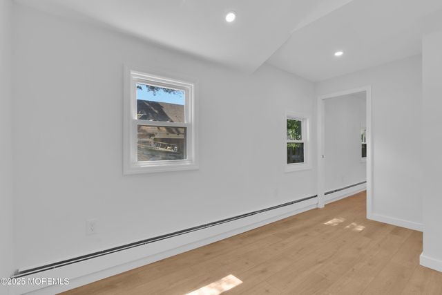 61 Gladney Avenue, Toms River, NJ 08753