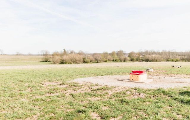 2978 Peacock, Paris, KY 40361