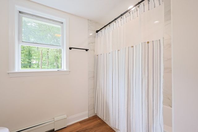 25 Overlook Ave, Webster, MA 01570