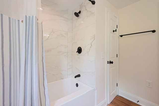 25 Overlook Ave, Webster, MA 01570