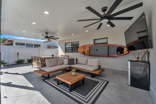 22718 SW 65th Terrace, Boca Raton, FL 33428