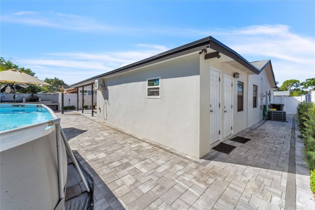 22718 SW 65th Terrace, Boca Raton, FL 33428