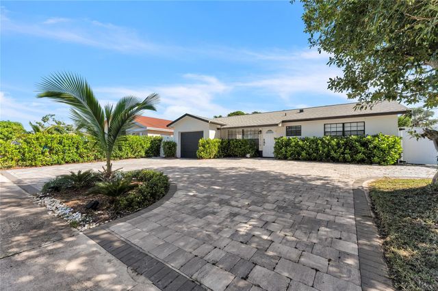 22718 SW 65th Terrace, Boca Raton, FL 33428