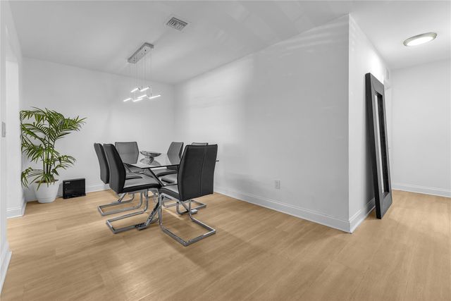 22718 SW 65th Terrace, Boca Raton, FL 33428