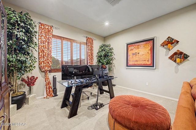 887 W Calle Artistica, Green Valley, AZ 85614