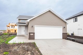 6611 Belding Drive S, Fargo, ND 58104