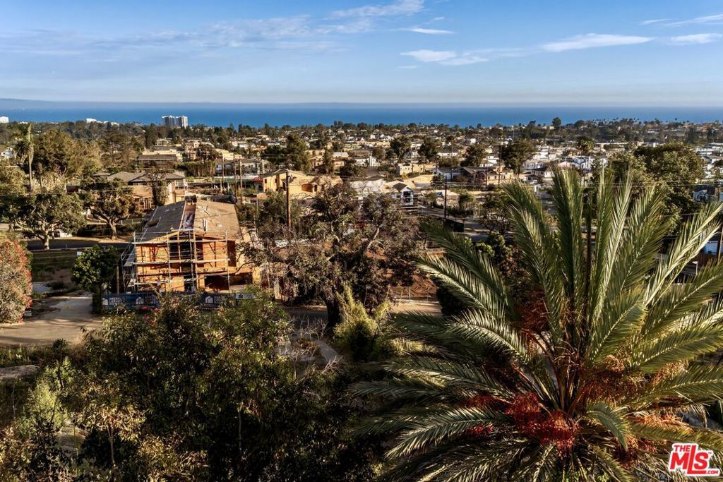 14629 Whitfield Avenue, Pacific Palisades, CA 90272 — photo 2