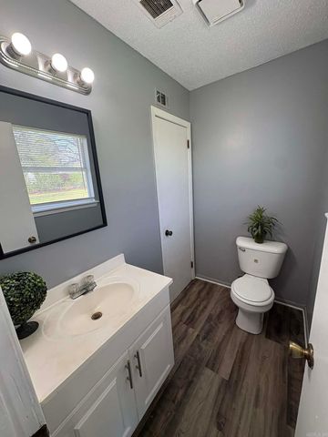 57 Meadowlark Drive, Cabot, AR 72023