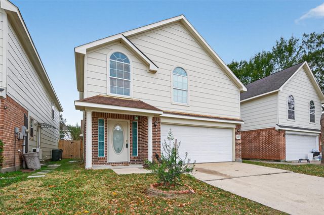 11827 E Galwan Circle, Houston, TX 77070