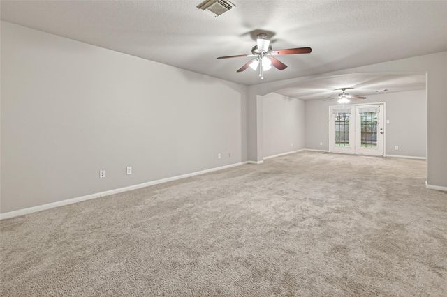 11827 E Galwan Circle, Houston, TX 77070