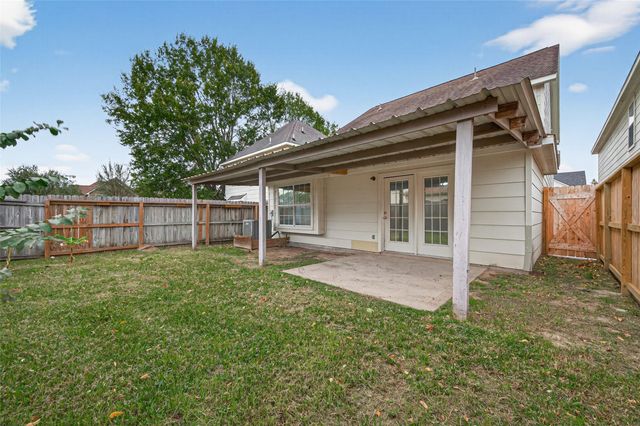 11827 E Galwan Circle, Houston, TX 77070