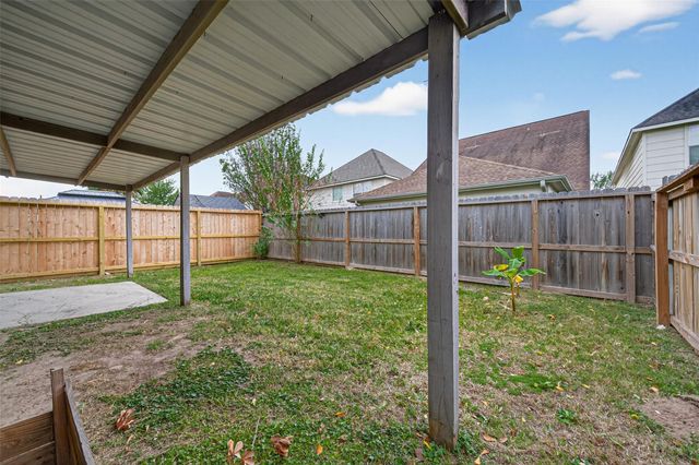 11827 E Galwan Circle, Houston, TX 77070