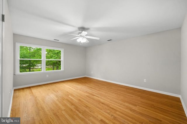 43118 EVANS POND RD, Leesburg, VA 20176