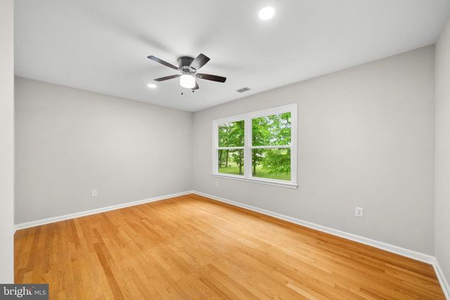 43118 EVANS POND RD, Leesburg, VA 20176