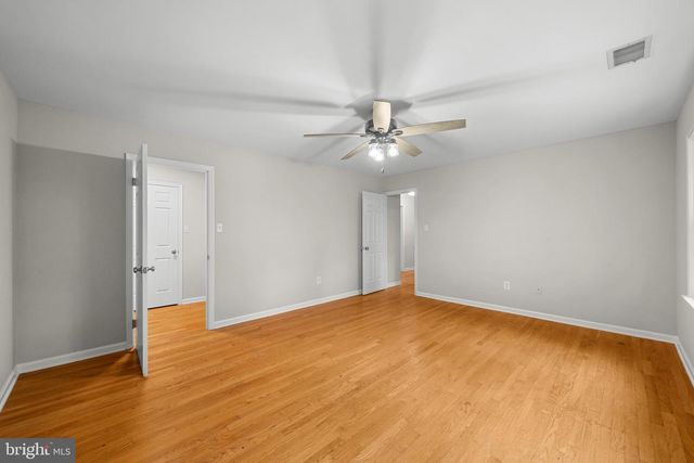 43118 EVANS POND RD, Leesburg, VA 20176