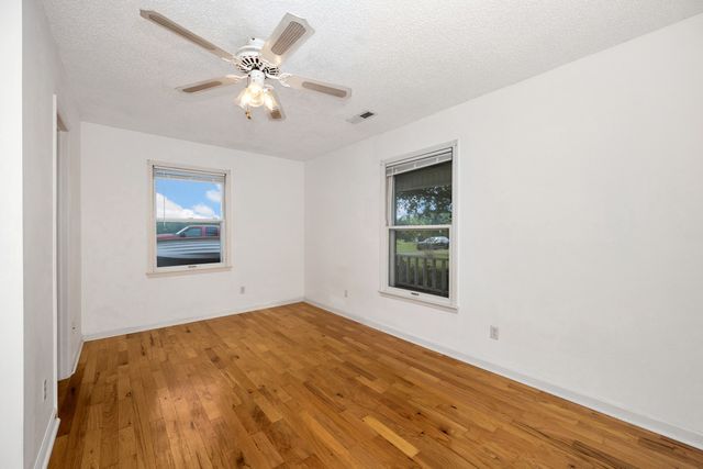 81 Slaughter Pen Rd, Ardmore, TN 38449