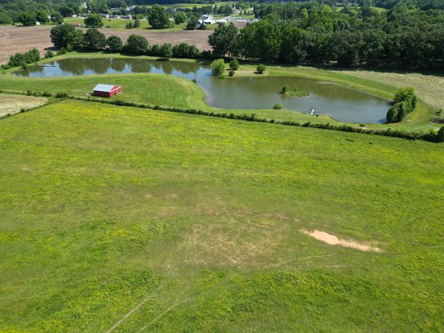 81 Slaughter Pen Rd, Ardmore, TN 38449