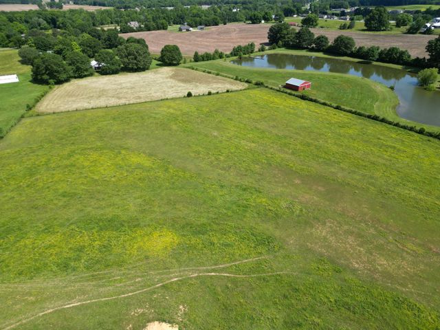 81 Slaughter Pen Rd, Ardmore, TN 38449